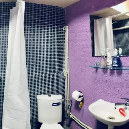 Apartament Nice Studio Near The Sea 4 Min